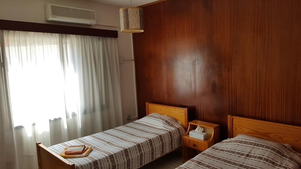 Chariandry Court Lägenhet Pissouri Exteriör bild